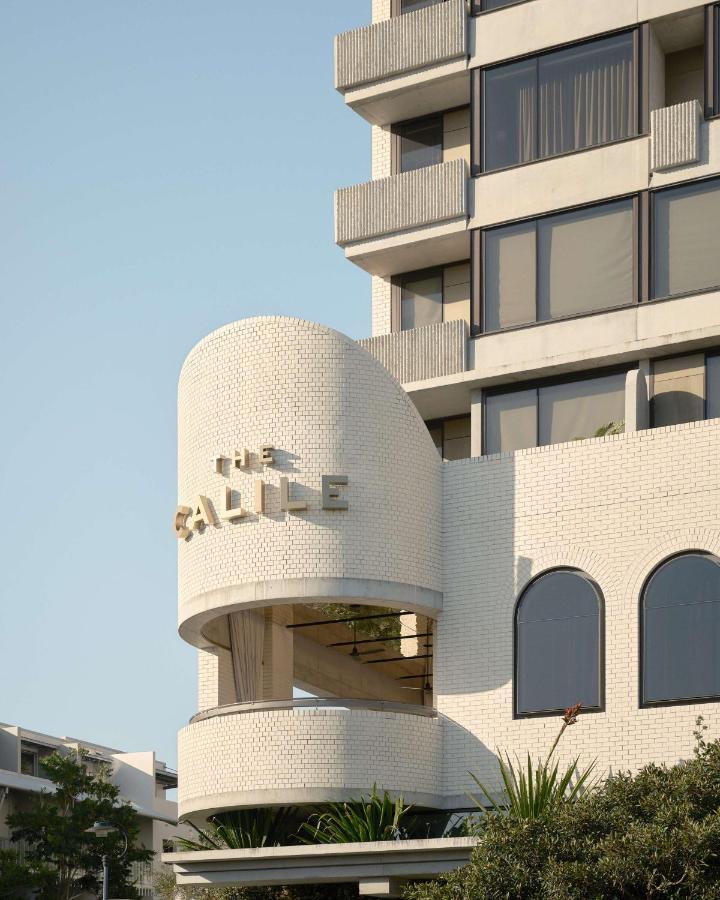 The Calile Hotel Brisbane Esterno foto The building's name on the corner of the building