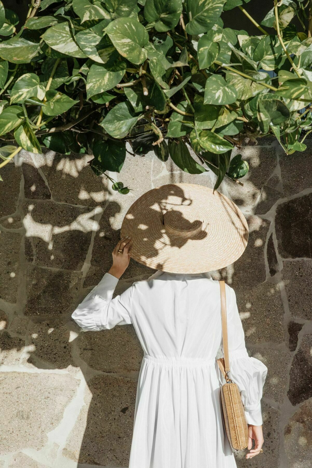 The Calile Hotel Brisbane Esterno foto A Vietnamese woman wearing a non la